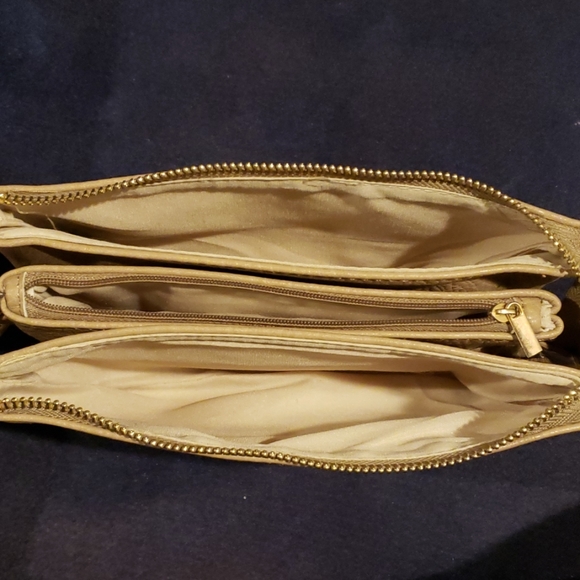 Tan convertible wristlet! - Picture 5 of 8